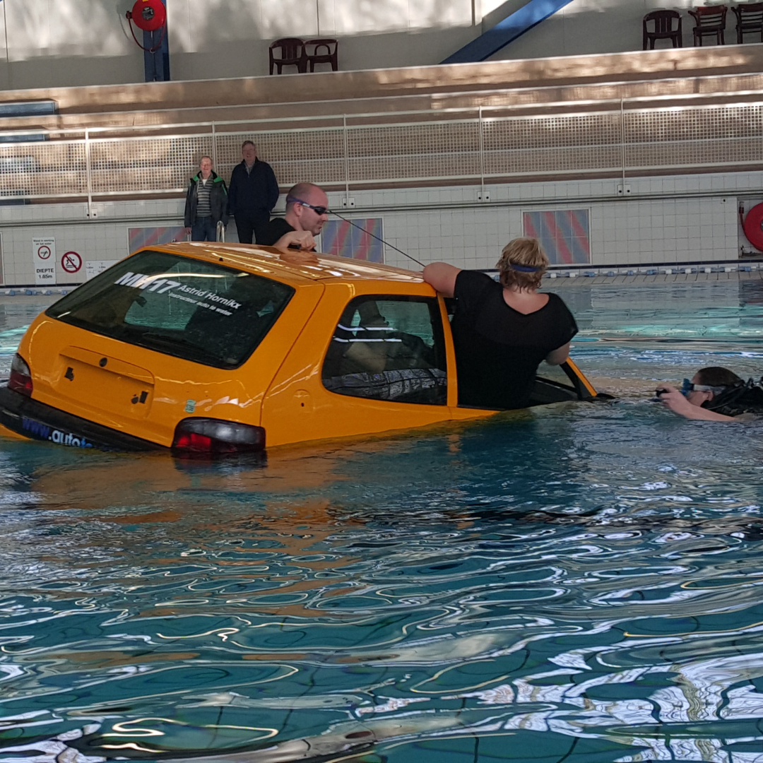 auto te water cursus